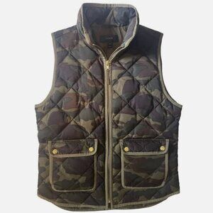 J.Crew Camo Down Filled Puffer Vest Diamond Stitched Snap Pockets size S